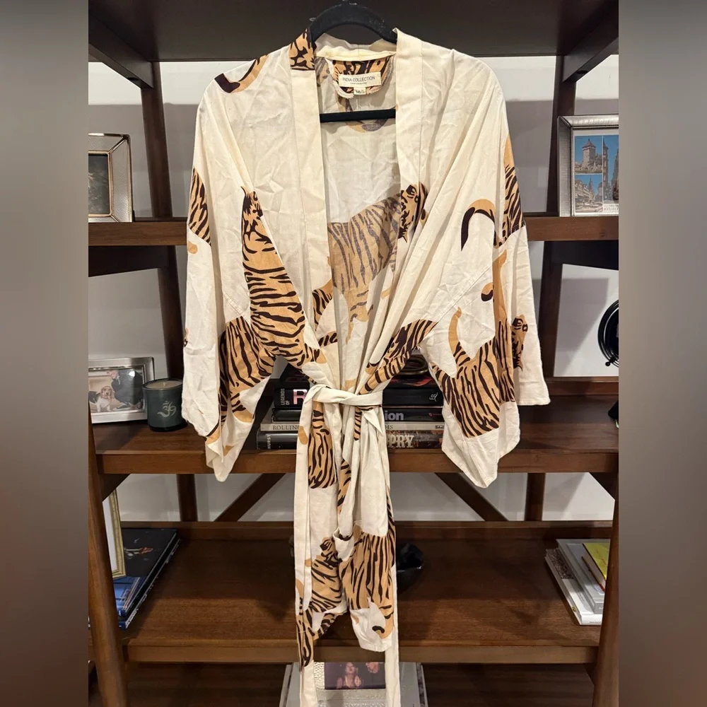 Emerson Fry FETE LAYERING TOP Kimono - TIGERS EGRET - Picture 2 of 6